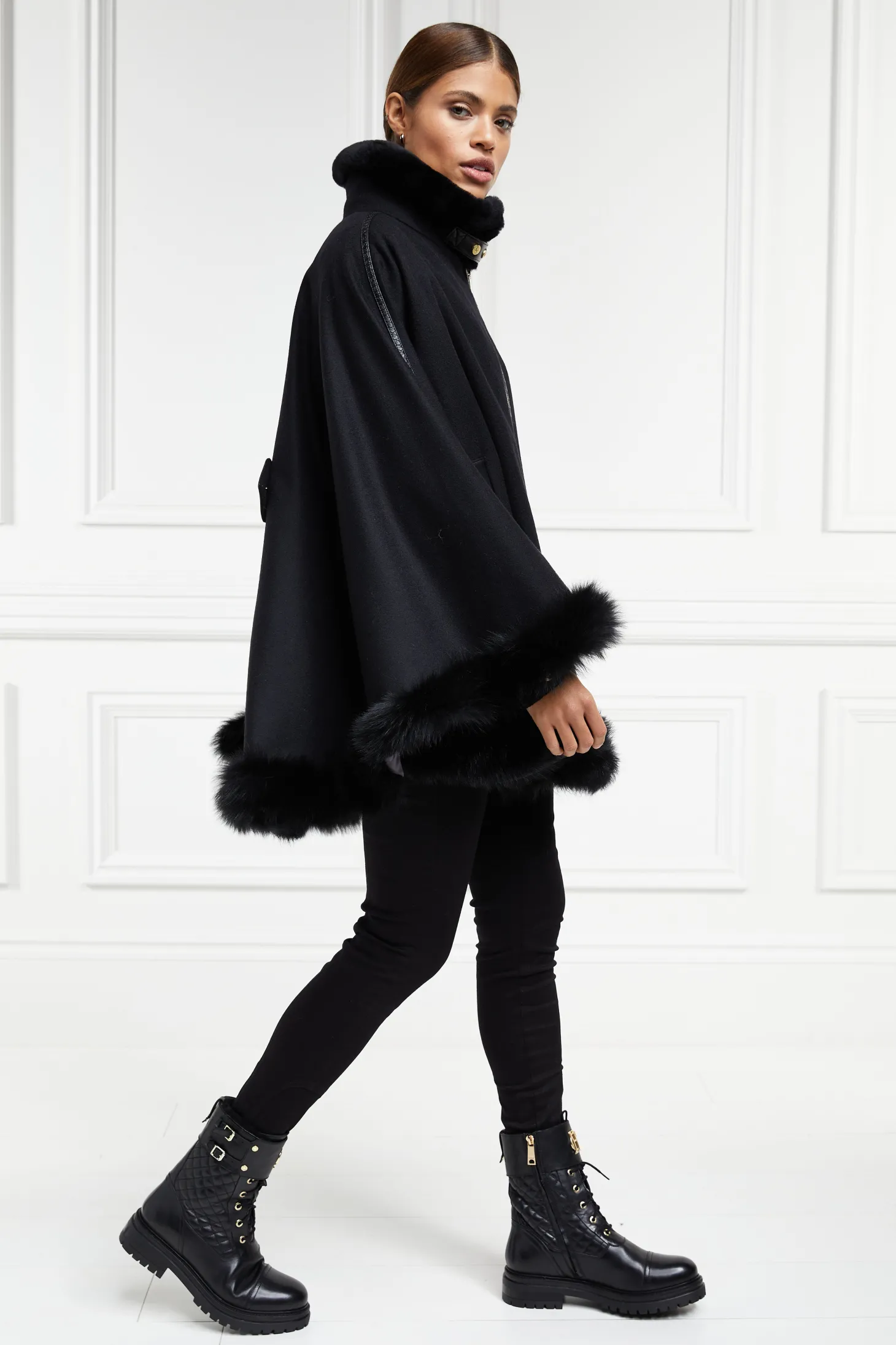 Gold Label Chiltern Cape (Soft Black)