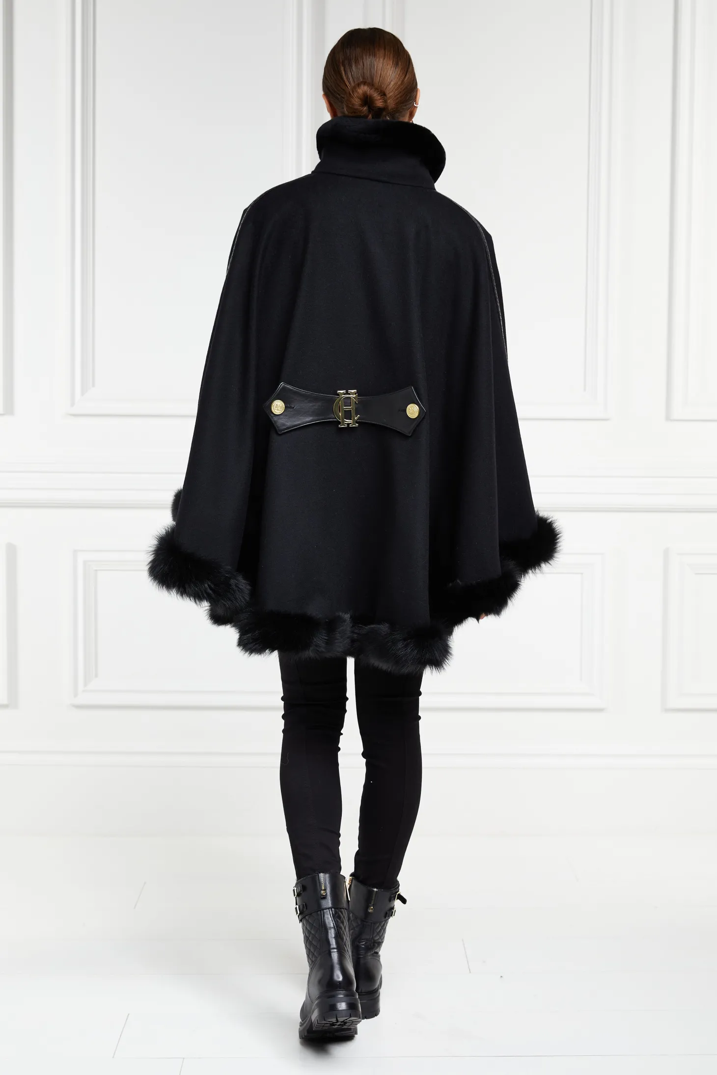 Gold Label Chiltern Cape (Soft Black)