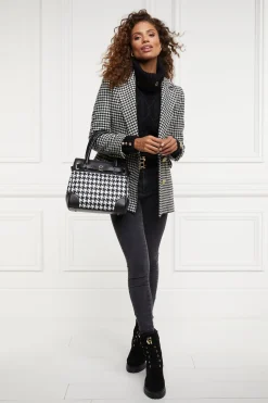 Noveli Cable Knit (Black)