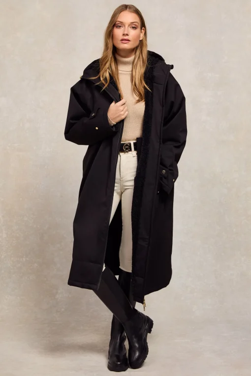 One-Size Waterproof Coat (Black)