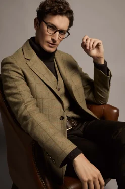 The Single Breasted Blazer (Uppingham Green)