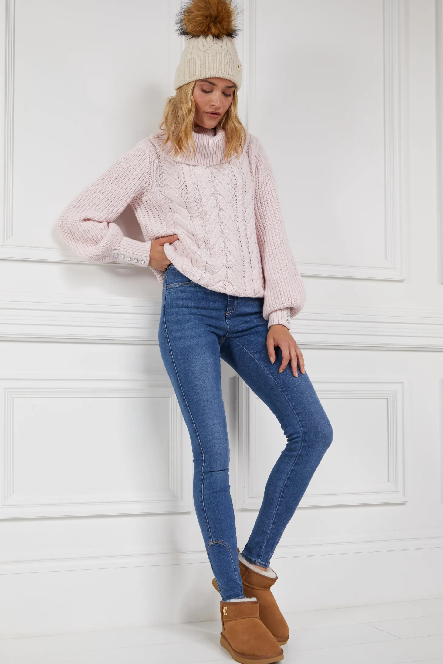 Ultra Mini Shearling Boot (Tan)