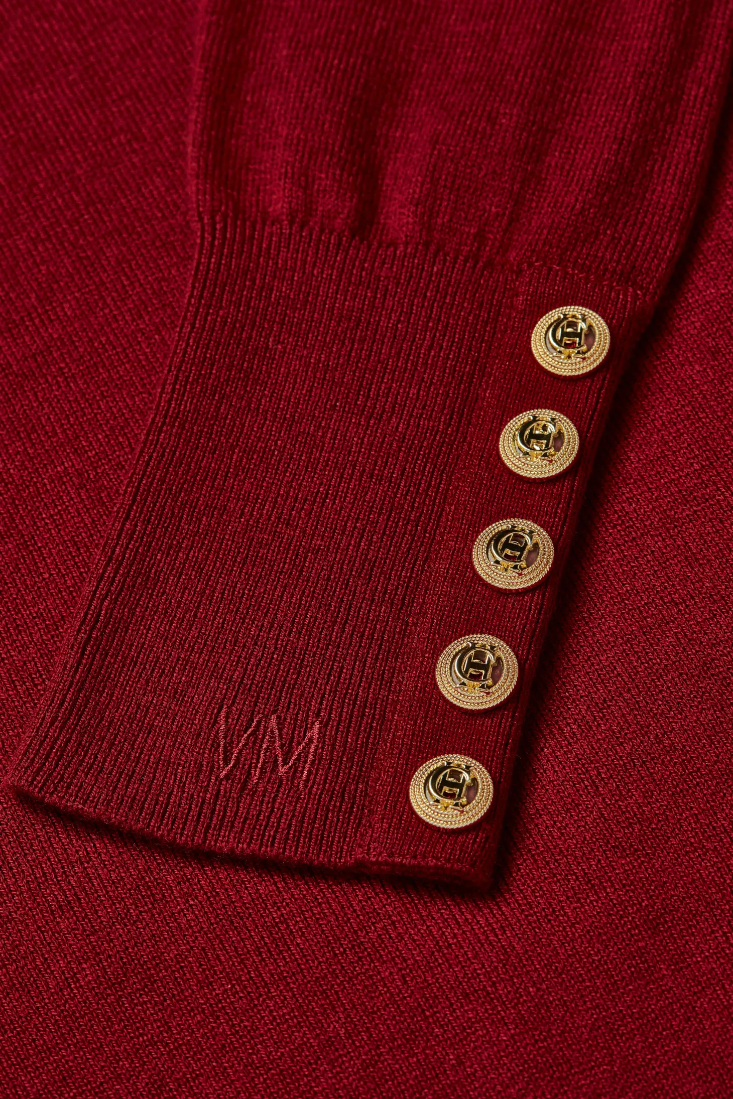 Victoria Cashmere Roll Neck (Berry)